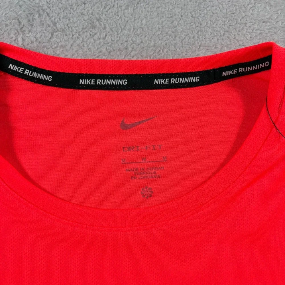 Nike Miler Dri Fit Running Top Mens‎ Medium Red Sweat Wicking Sports Running